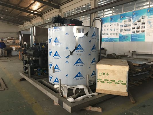 自動鶏肉加工工場 剥削機